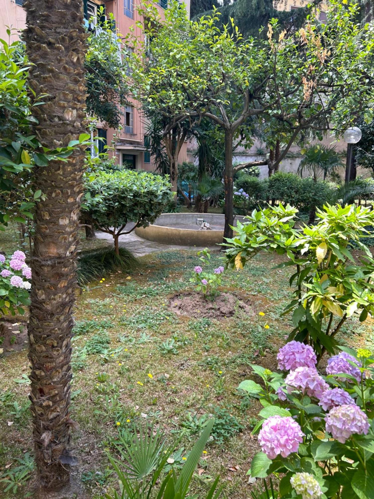 Roma Apartment Holiday Екстериор снимка