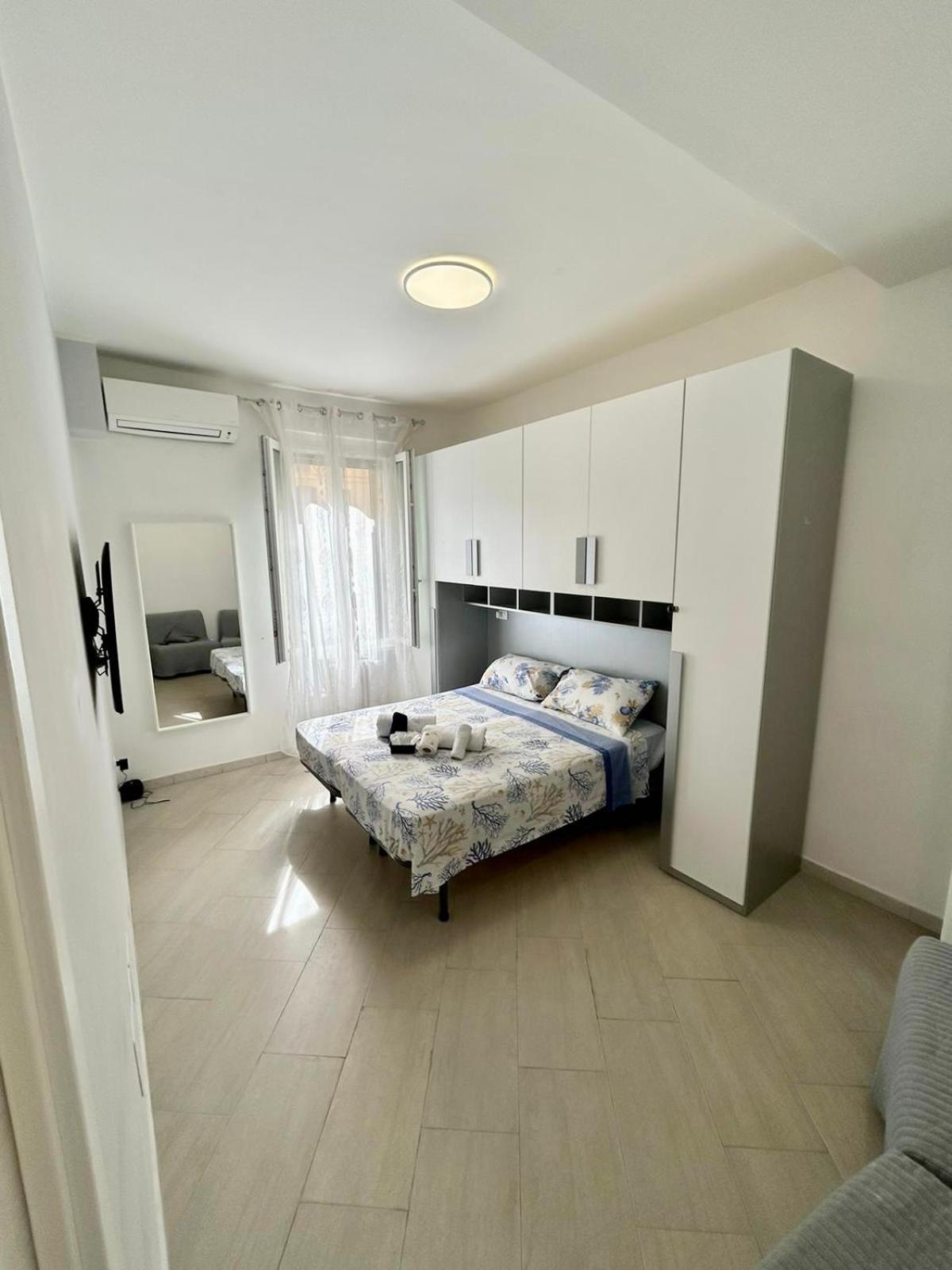 Roma Apartment Holiday Екстериор снимка